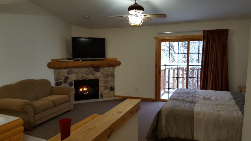 2Br Rustic Villa Utica Eksteriør bilde