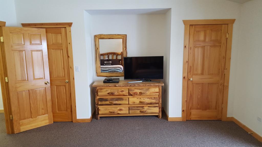 2Br Rustic Villa Utica Eksteriør bilde