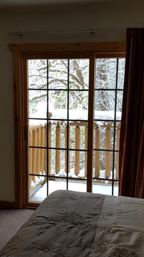 2Br Rustic Villa Utica Eksteriør bilde