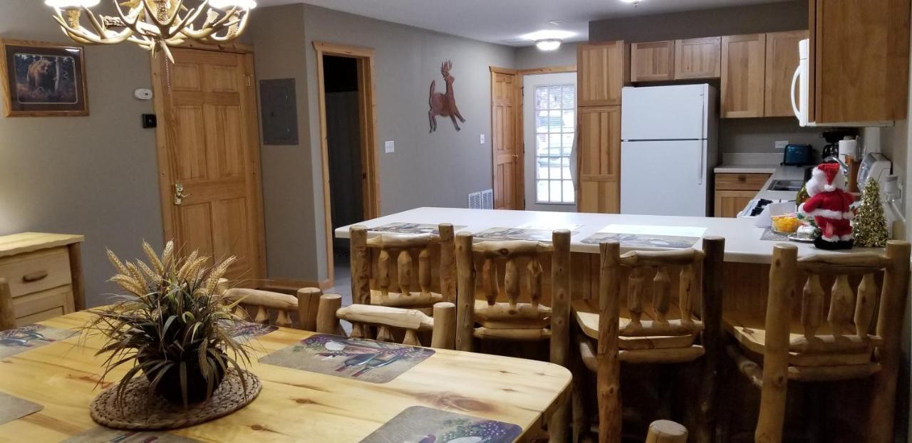 2Br Rustic Villa Utica Eksteriør bilde